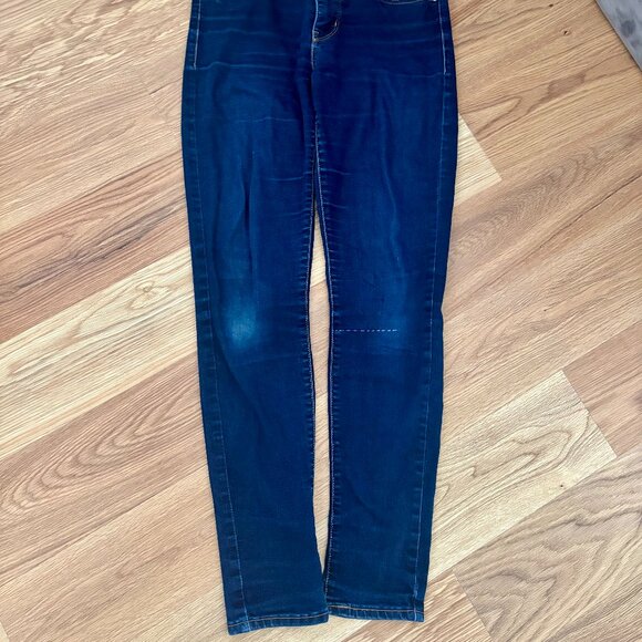 Levi’s 312 shaping slim women’s jeans size 26 (size 2) - Picture 2 of 5